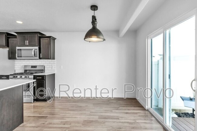 Photo - 268 Wren Hill Ln