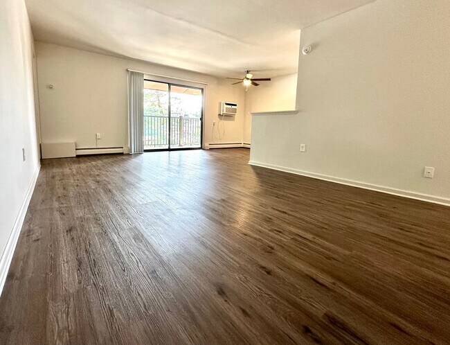 Photo - Towns Edge Apartments