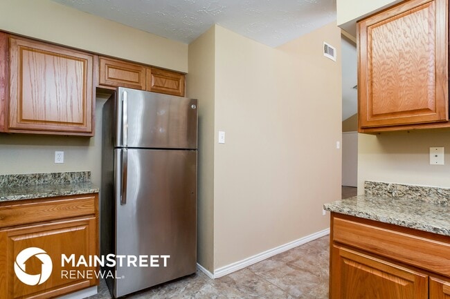 Photo - 8222 Buckeye Glen Ln