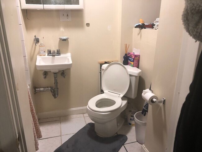 Photo - 65 Anderson St