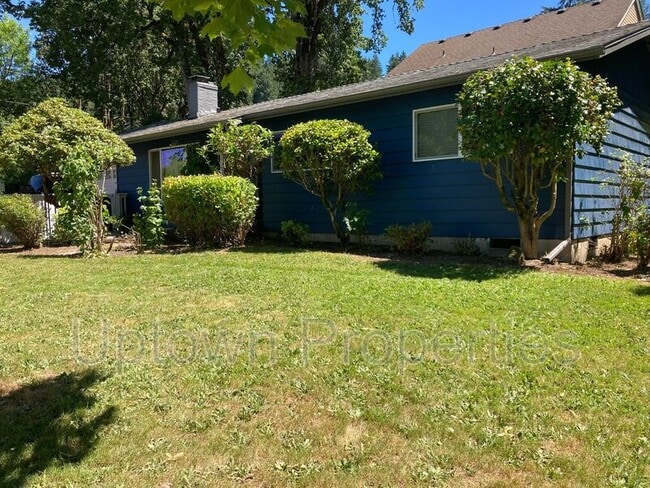 Photo - 16620 SW Oak St