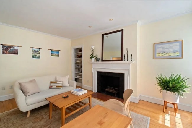 Photo - 21 Chauncy St Unit 28