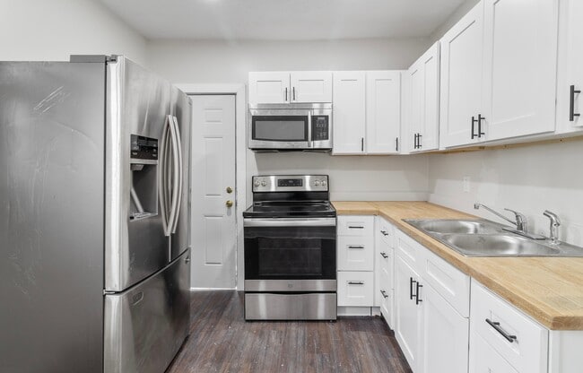 Photo - 3312 E 9th St Unit 3312