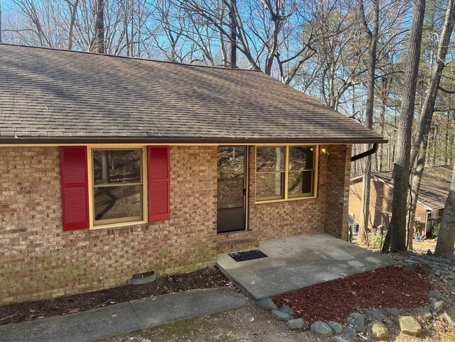 Building Photo - 293 Cedar Terrace Rd