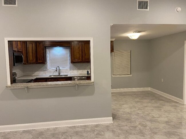 Photo - 10451 N Essex Dr