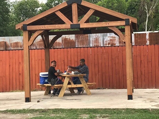 Photo - 8717 Spaulding St Unit 3