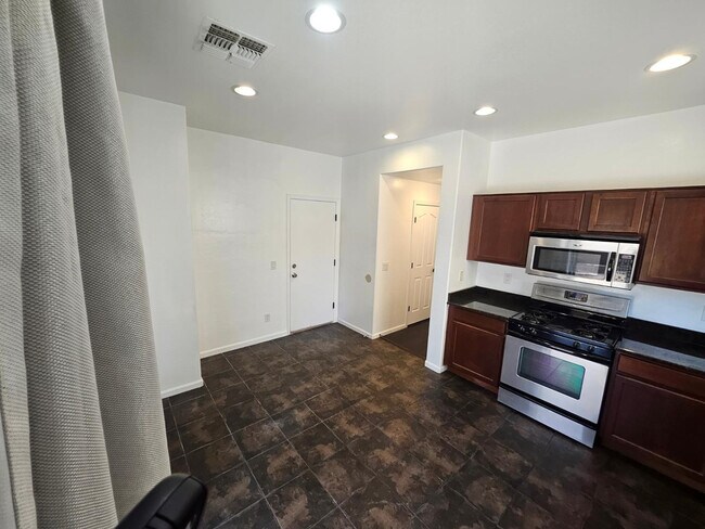 Photo - 1707 S Rochester Dr