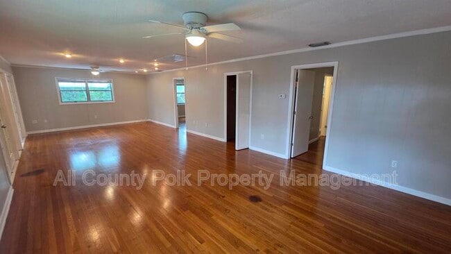 Photo - 205 Catherine Ave