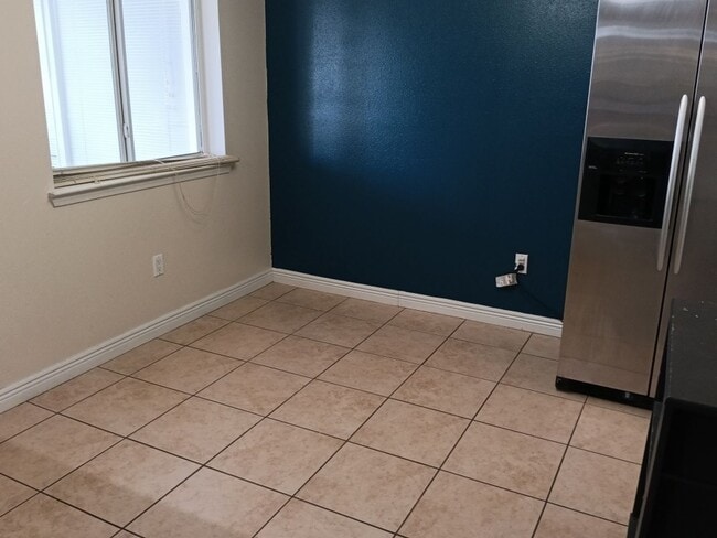 Photo - 3 Bedroom, 2.5 Bathroom Home! Schedule a S...