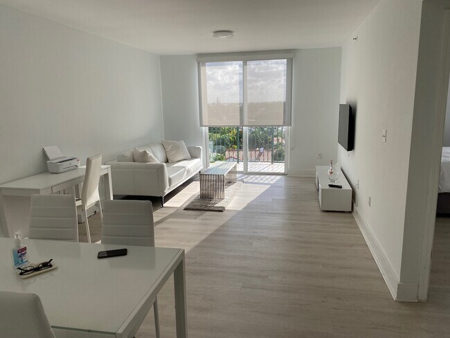 Photo - 8888 Collins Ave Condo Unit 512
