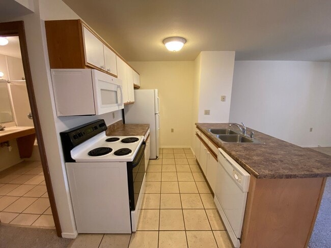 Photo - Birch Street Apartments