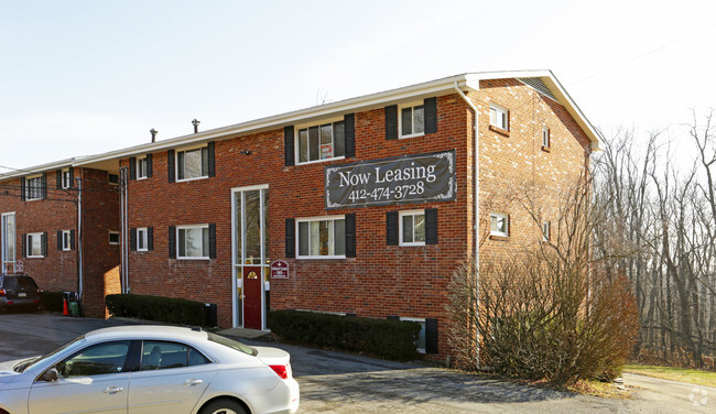 Building Photo - OXFORD COURT APARTMENTS -- 054