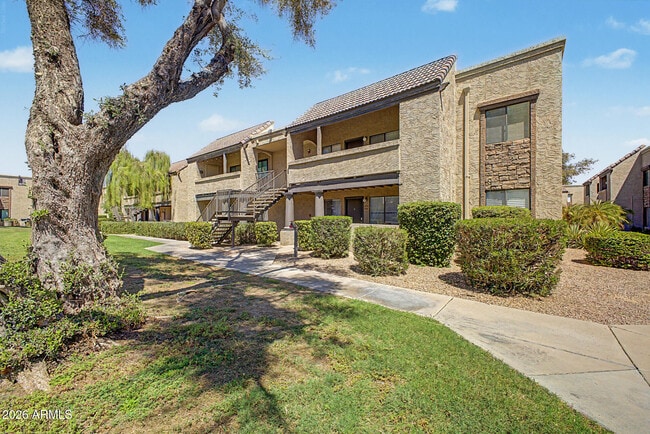 Photo - 5995 N 78th St Unidad 2036