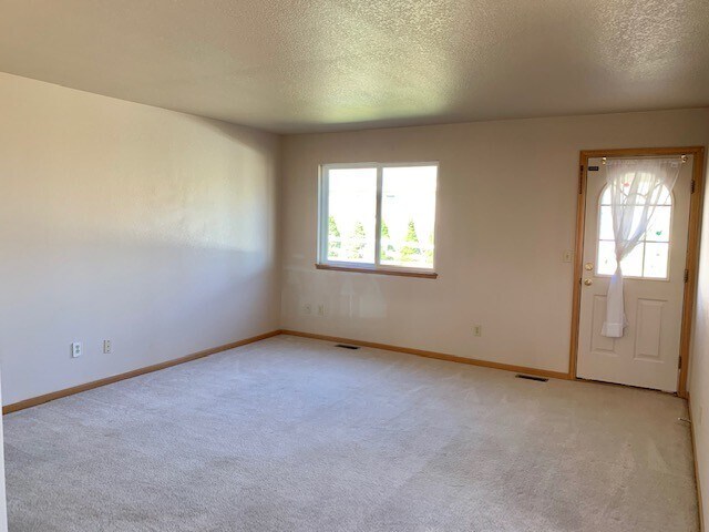 Photo - Ranch Style Home Located on Dead-End Street, Easy Access to I-25