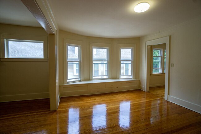 689 Allen St Unit Allen 689.2
