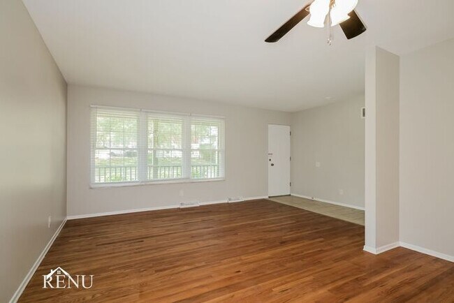 Photo - 11107 Patrina Ct