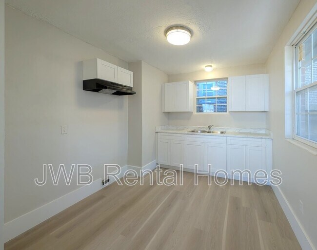 Photo - 1526 N Liberty St