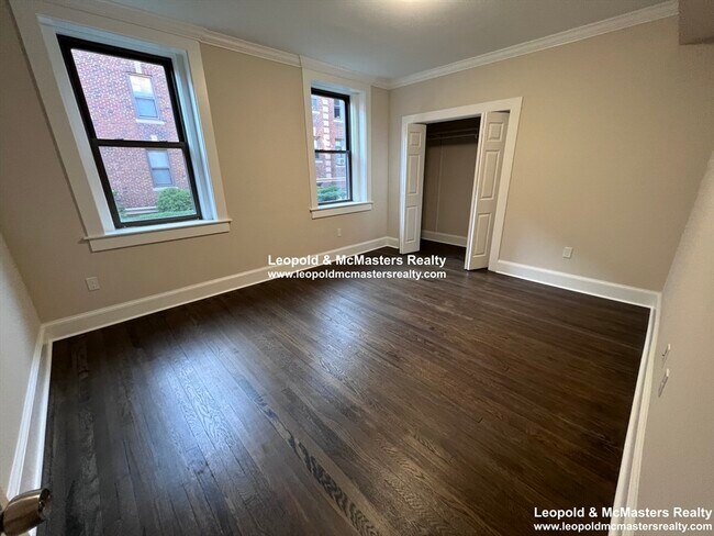 Photo - 72 Longwood Ave Unit 3