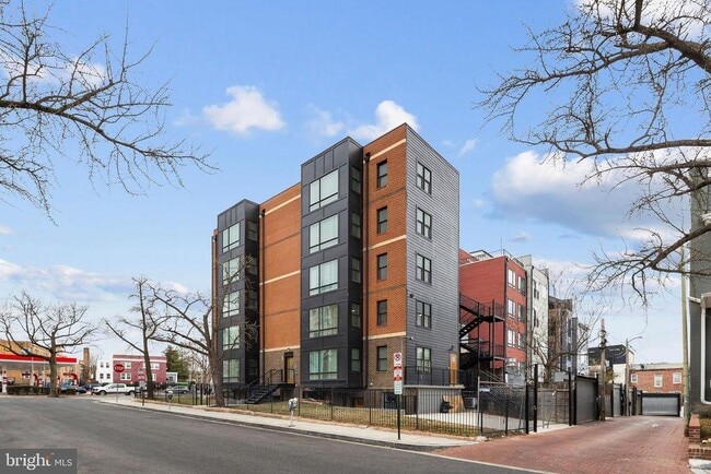 Photo - 3517 14th St NW