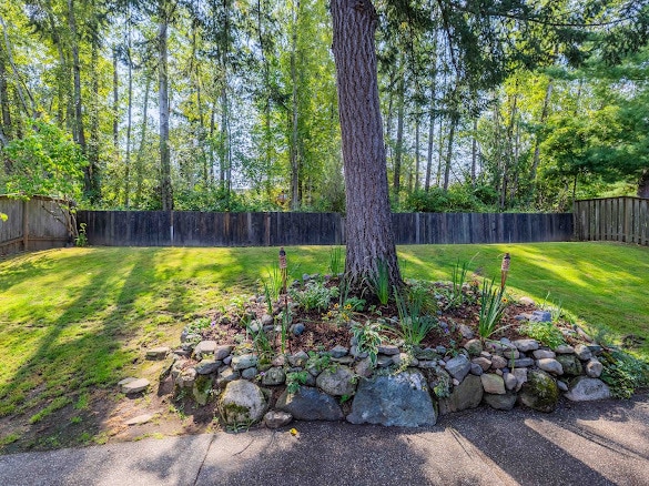 1335 McLeod Rd