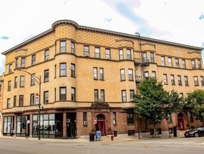 Building Photo - 664 W Oakdale Ave