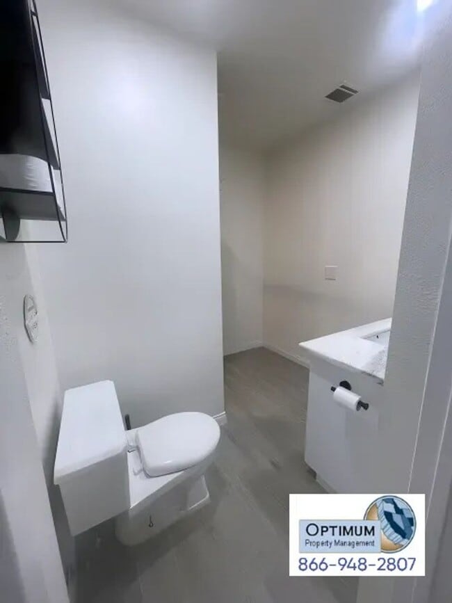 Photo - Charming 1 Bedroom, 1 Bath ADU – Private Y...
