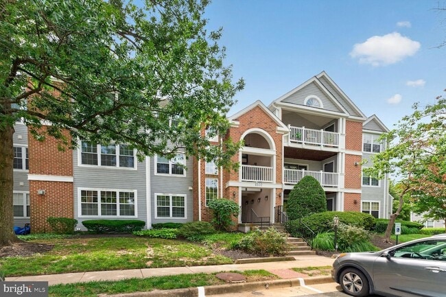 Building Photo - 6107 Wigmore Ln Unit A