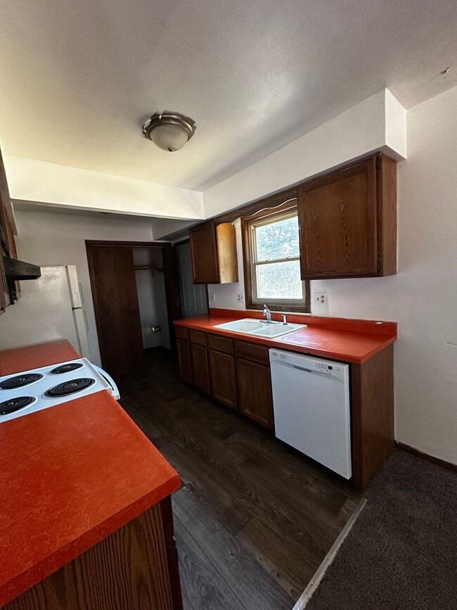 Photo - 5165 Cheney Dr Unit 5