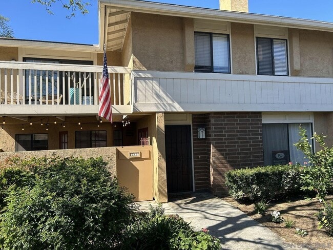 Photo - 17527 Ashburton Rd Townhome
