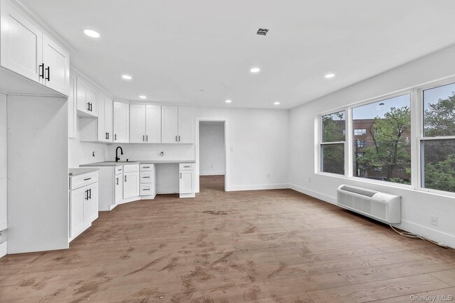 Photo - 74 Broadway Unit 2C