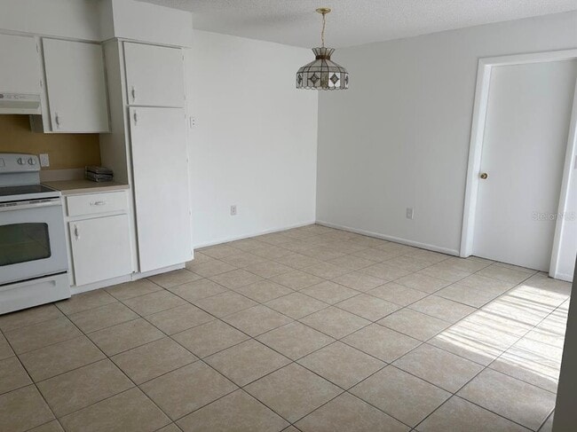 Photo - 7467 Mead Dr
