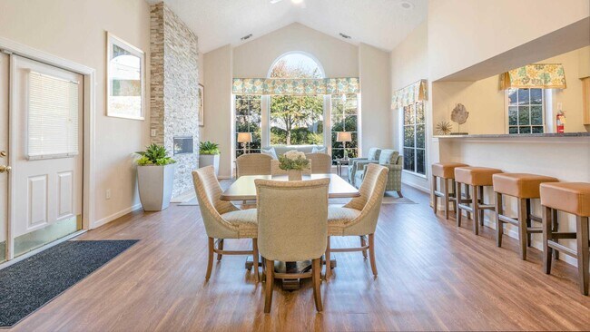 Photo - 175 Centre St Unidad 1024