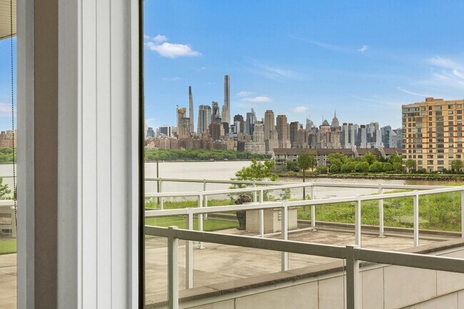 Photo - 3 Somerset Ln Unit 302