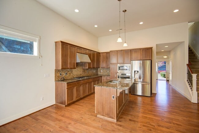 Photo - 3 (or 4) bedroom Edmonds Home