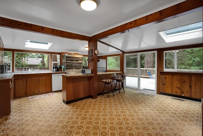 Photo - 150 Evergreen Rd