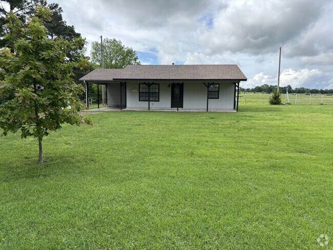 Building Photo - 1302 E McKenzie Ave Rental
