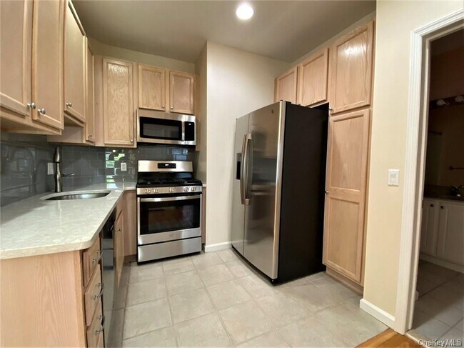 Photo - 1309 Half Moon Bay Dr