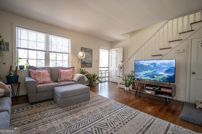 Photo - 1449 S Milledge Ave