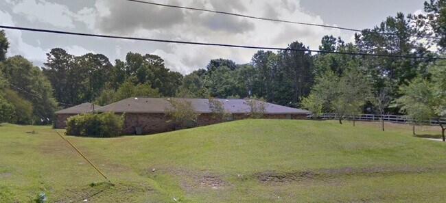 Photo - 13000 Main St