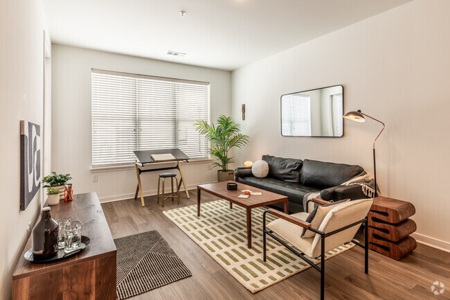 1Br, 1Ba, 726 Sqft