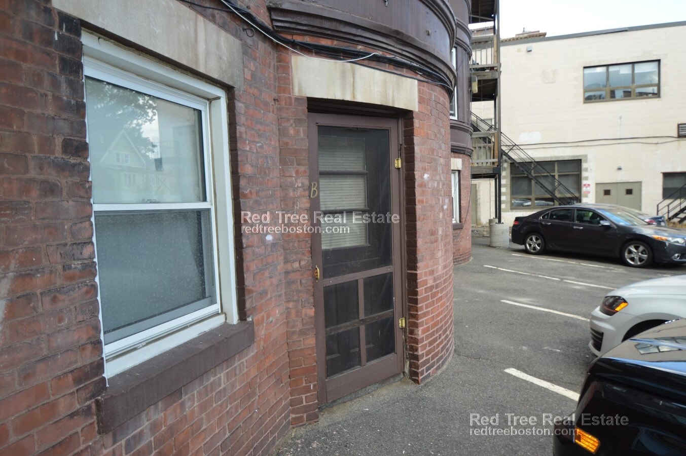 Photo - 1589 Beacon St Unit 8