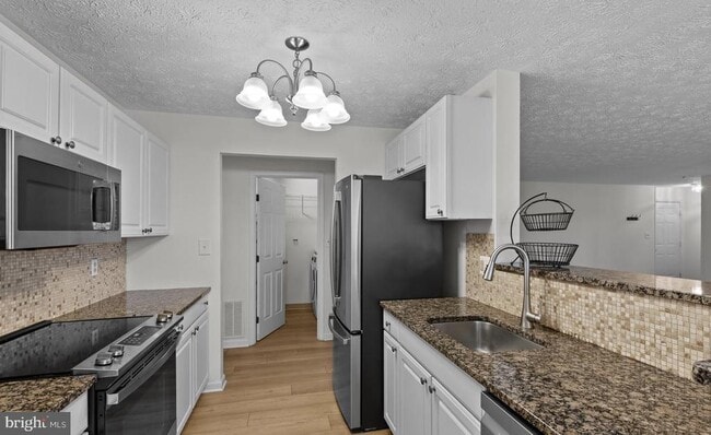 Photo - 700 Orchard Overlook Unit 203