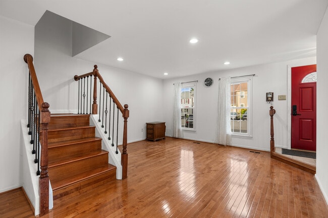 living room - 8063 Dulciana Ct