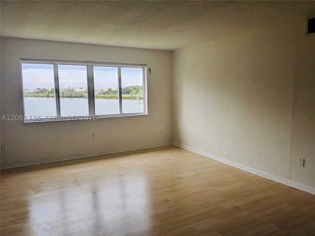 Photo - 14820 Naranja Lakes Blvd Unit D3F