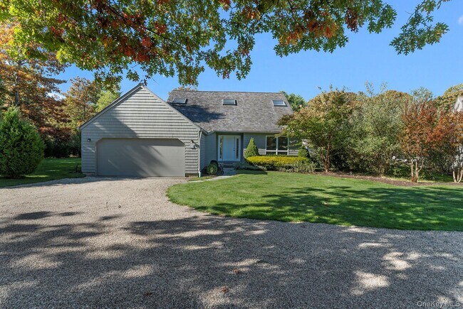 45 Huckleberry Ln