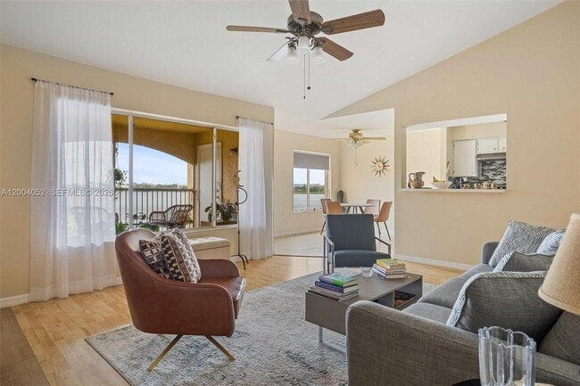 Photo - 2361 NW 33rd St Unit 616