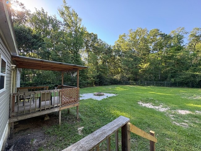 Photo - Huge 4 bedroom/2 bathroom double-wide in Peaceful Area of Keithville!