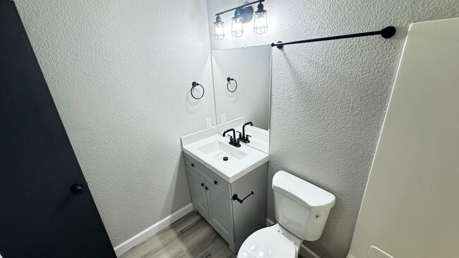 Photo - 1 Bedroom 1 Bathroom Apartment! Unit 19 Osage Ridge Rd #1