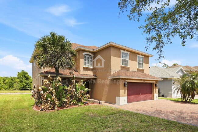 Photo - 824 Lake Biscayne Way