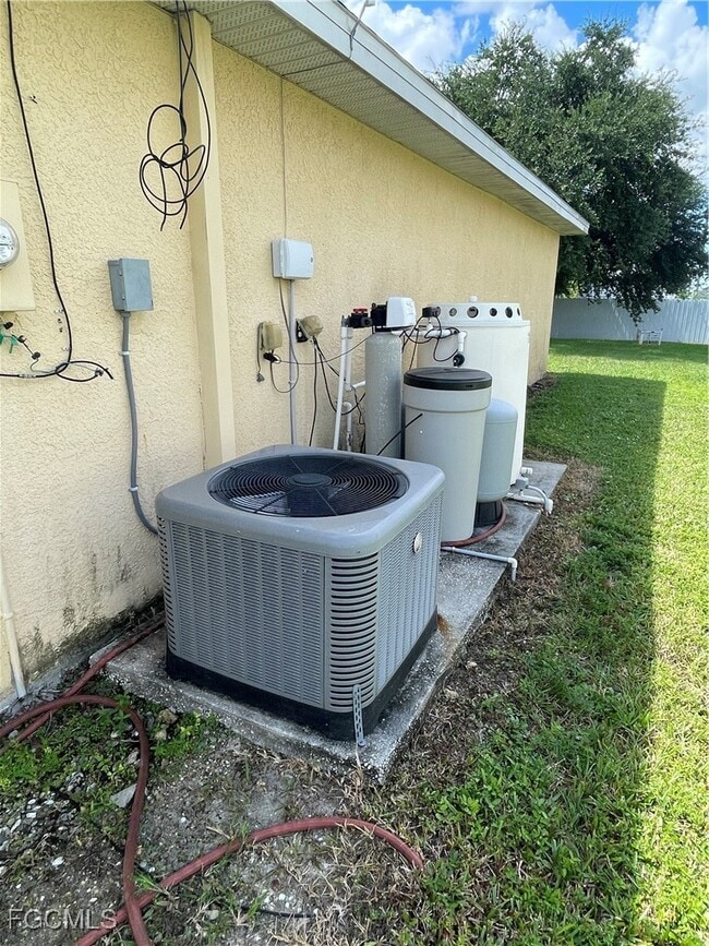 Photo - 1908 NE 7th Ave